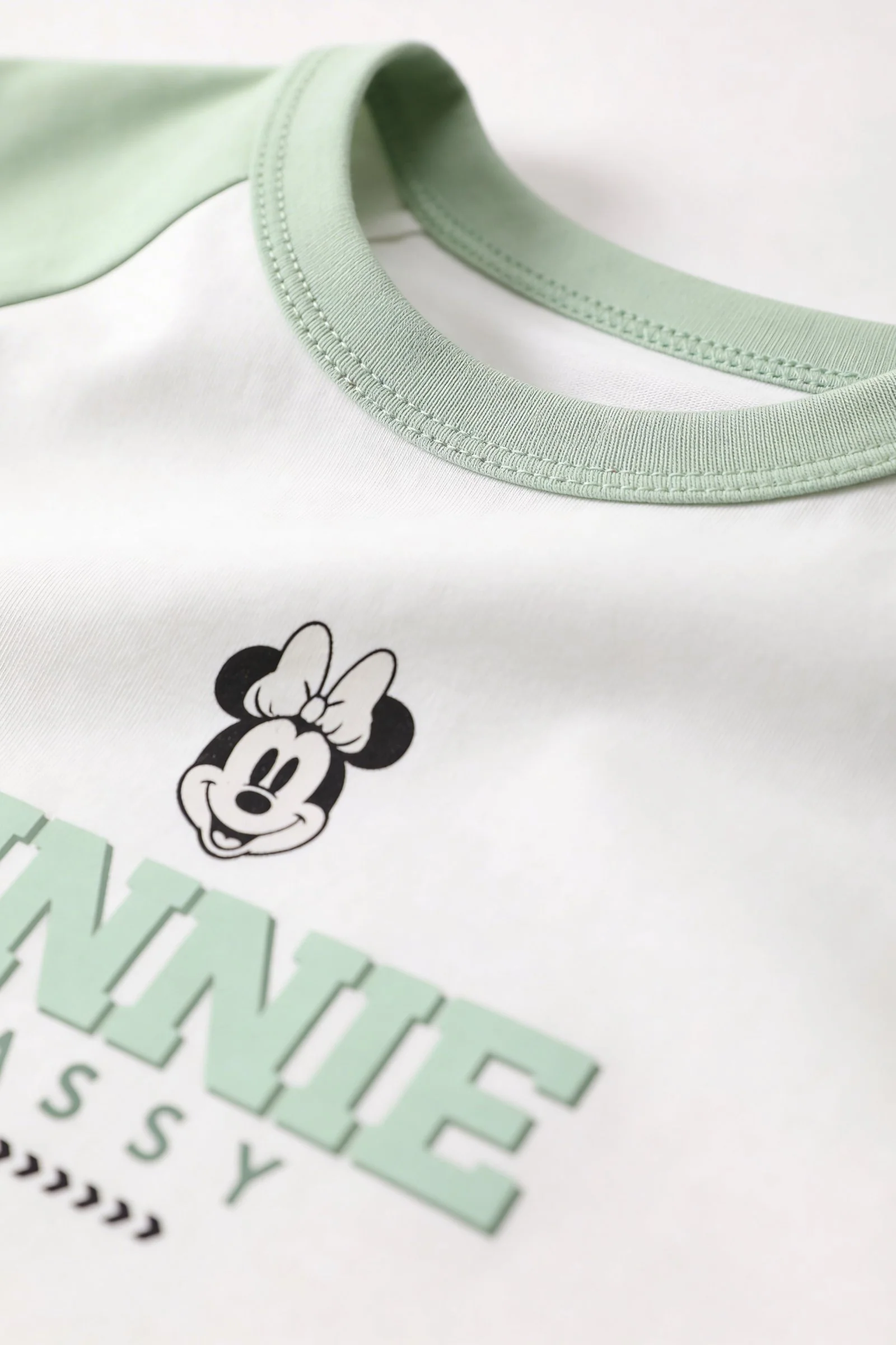 Blusa de niña minnie cuello redondo - Image 8