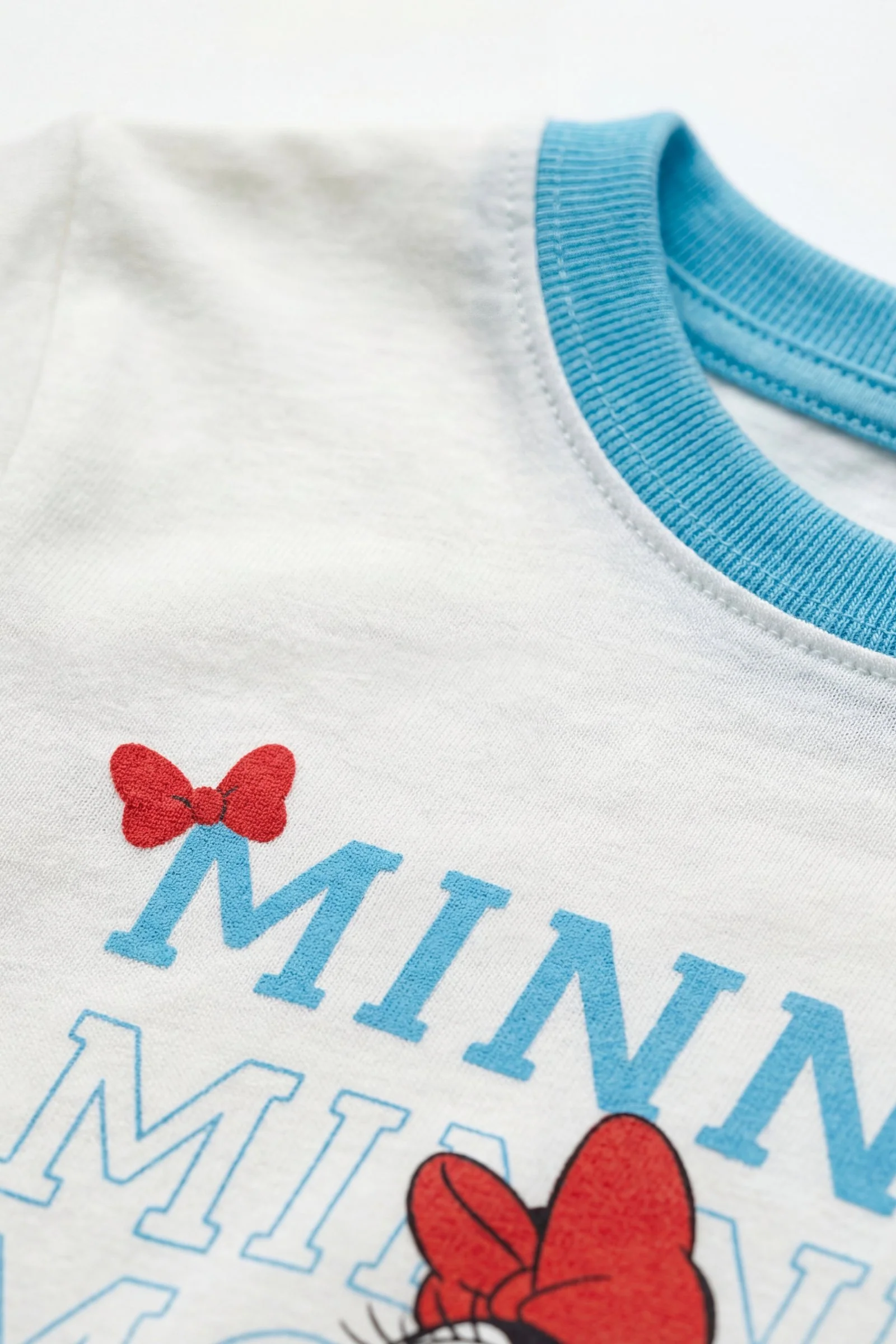 Blusa de niña minnie cuello redondo - Image 4