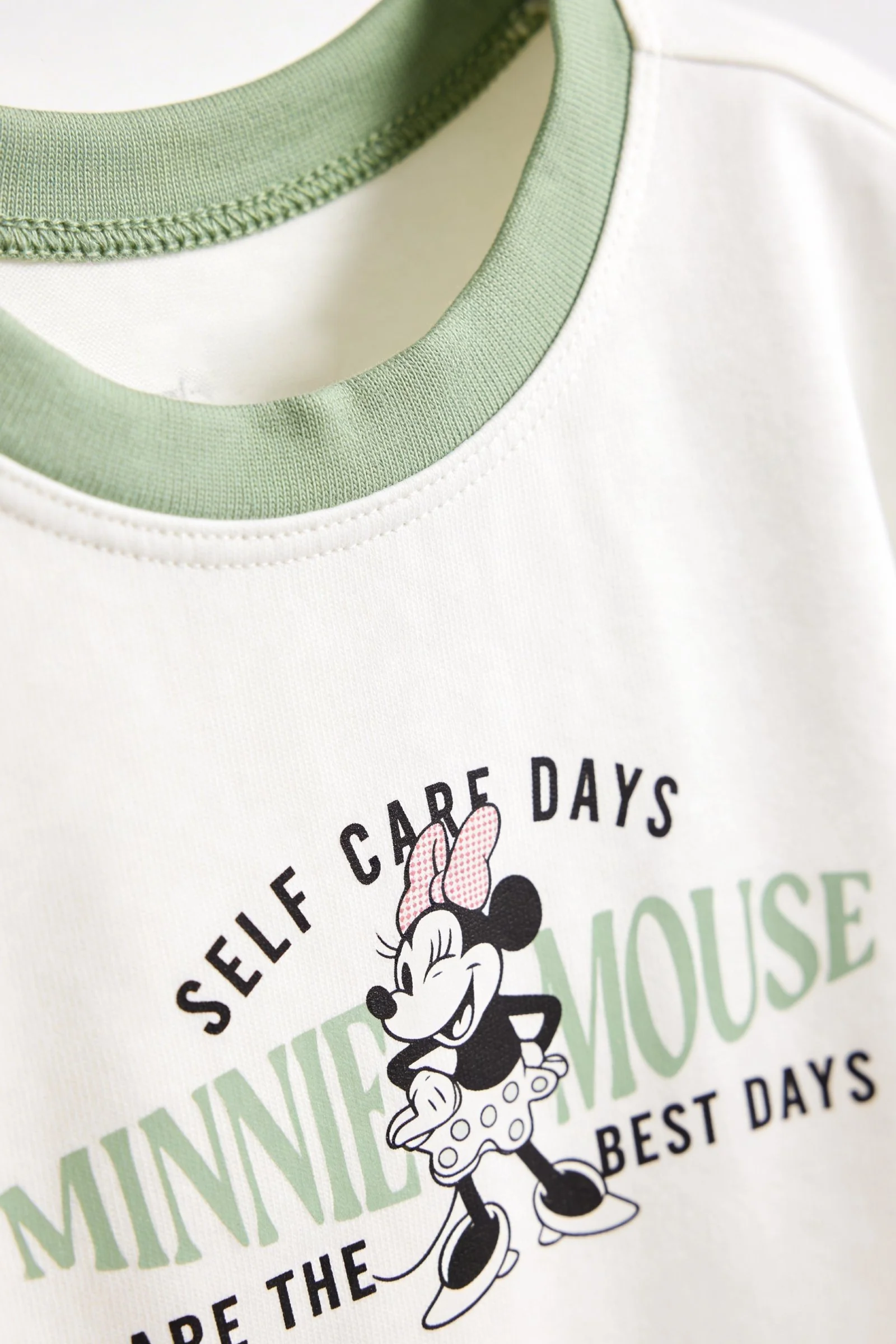 Blusa de niña minnie cuello redondo - Image 5