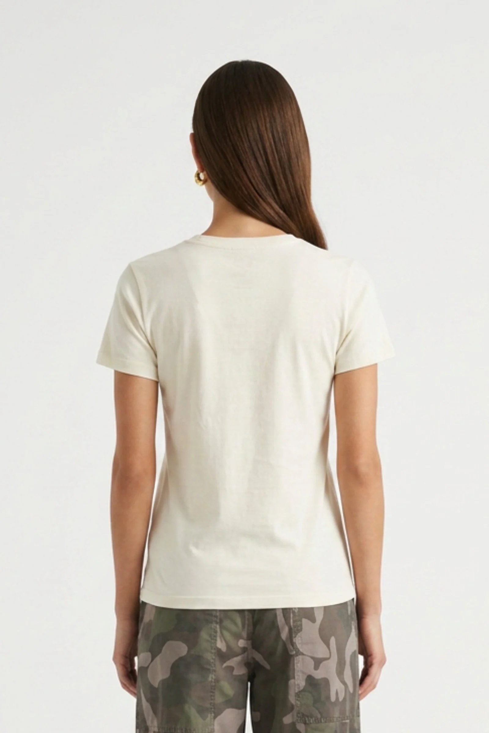 Camiseta de dama de snoopy cuello redondo - Image 3