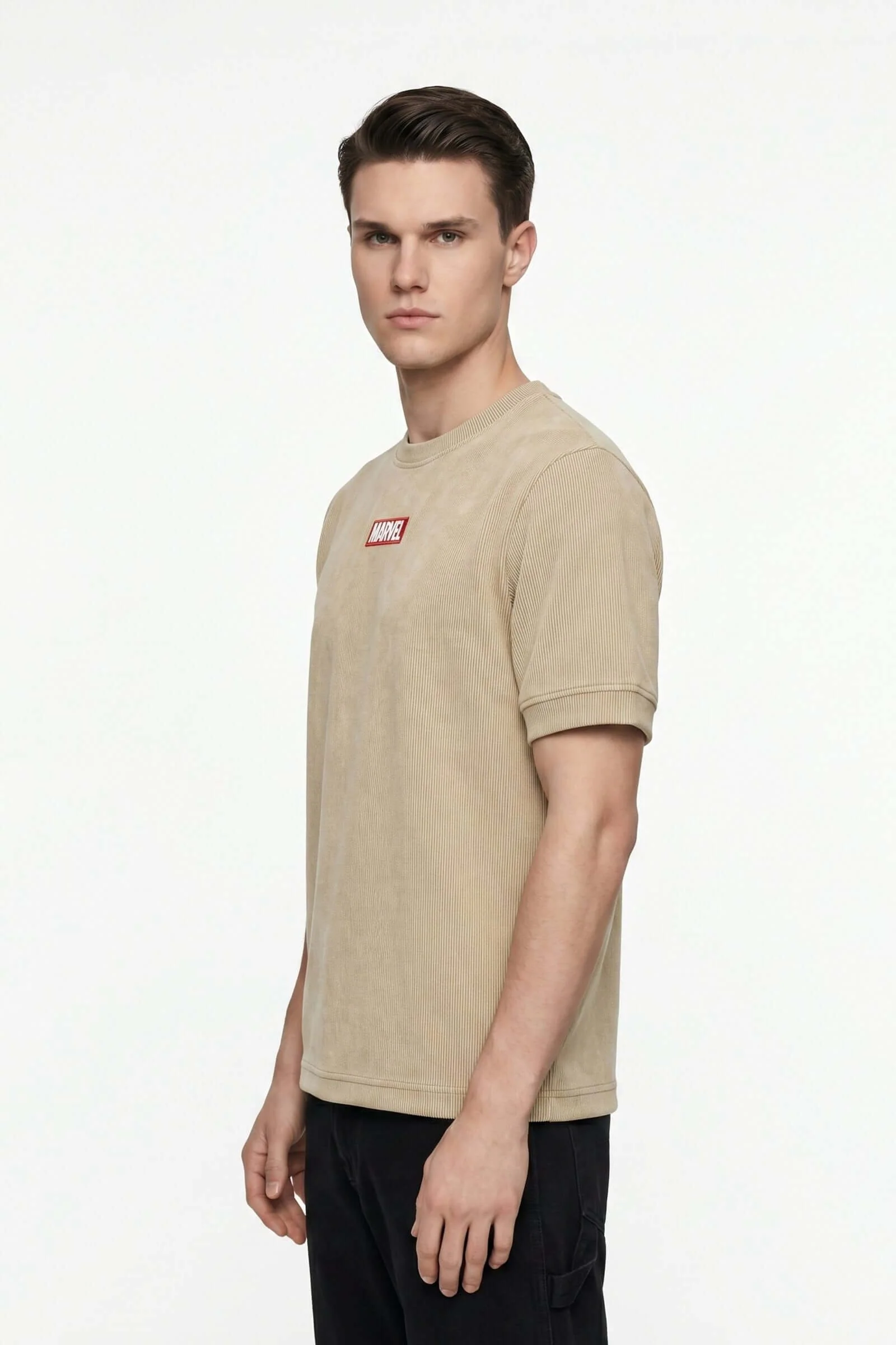 Camiseta de hombre avengers cuello redondo - Image 7