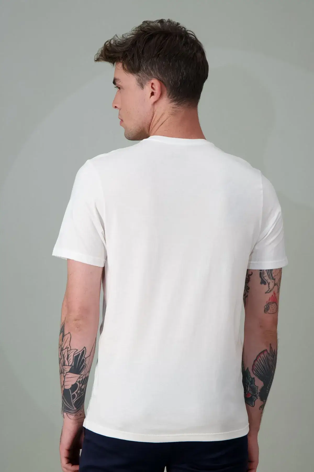 Camiseta de hombre basico amplia - Image 28