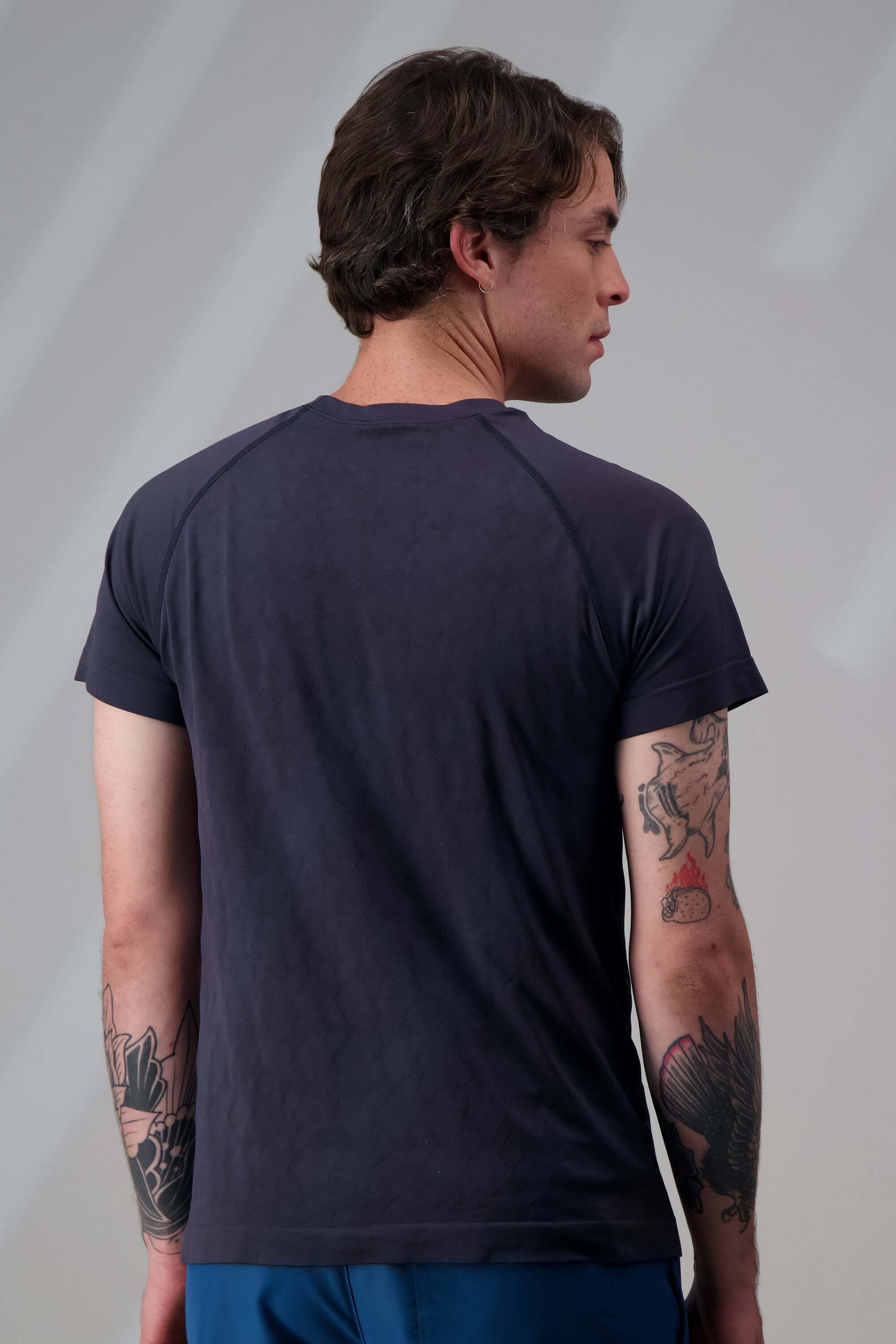 Camiseta de hombre deportiva - Image 7