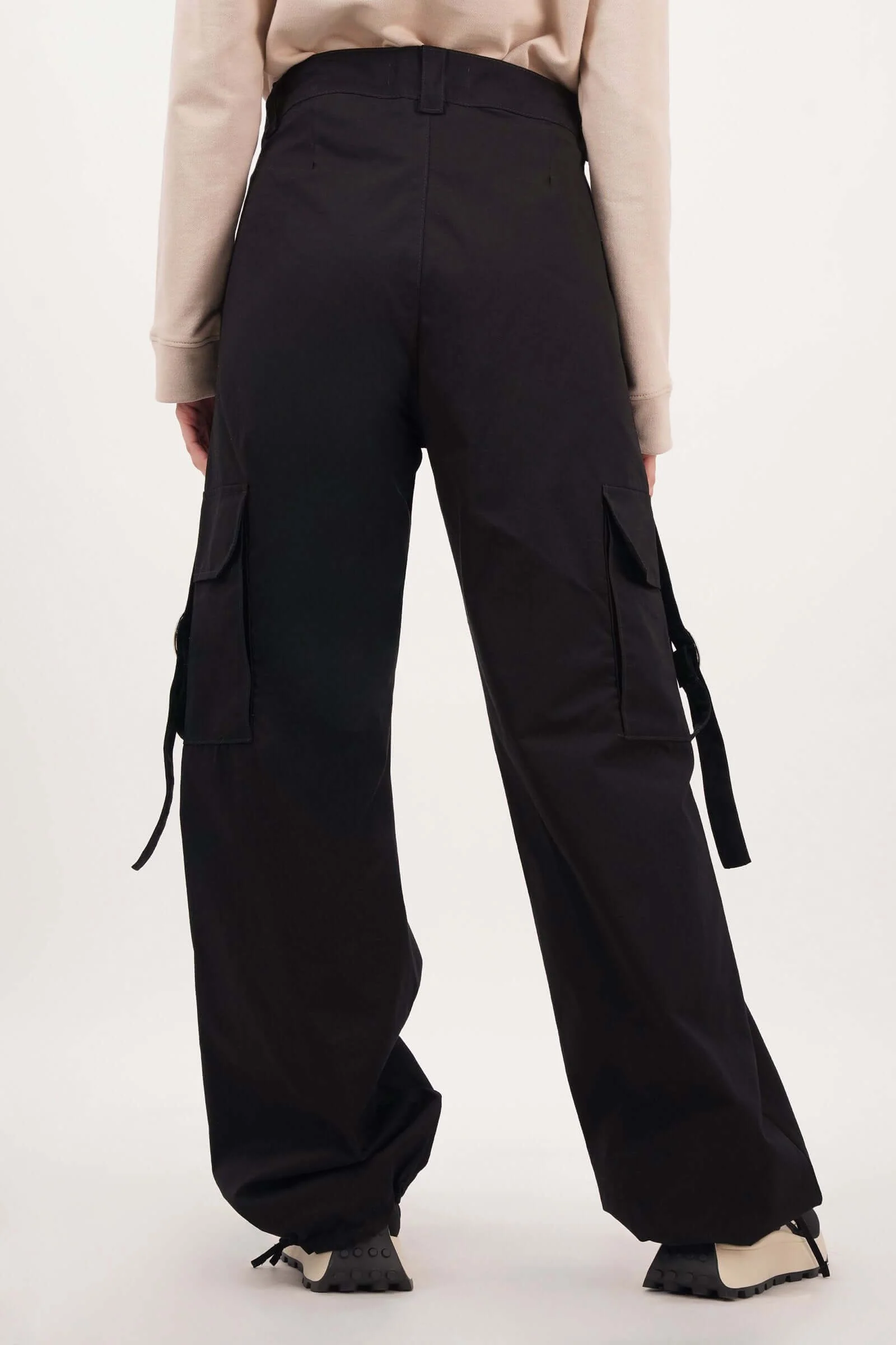 Jogger de dama deportivo - Image 4