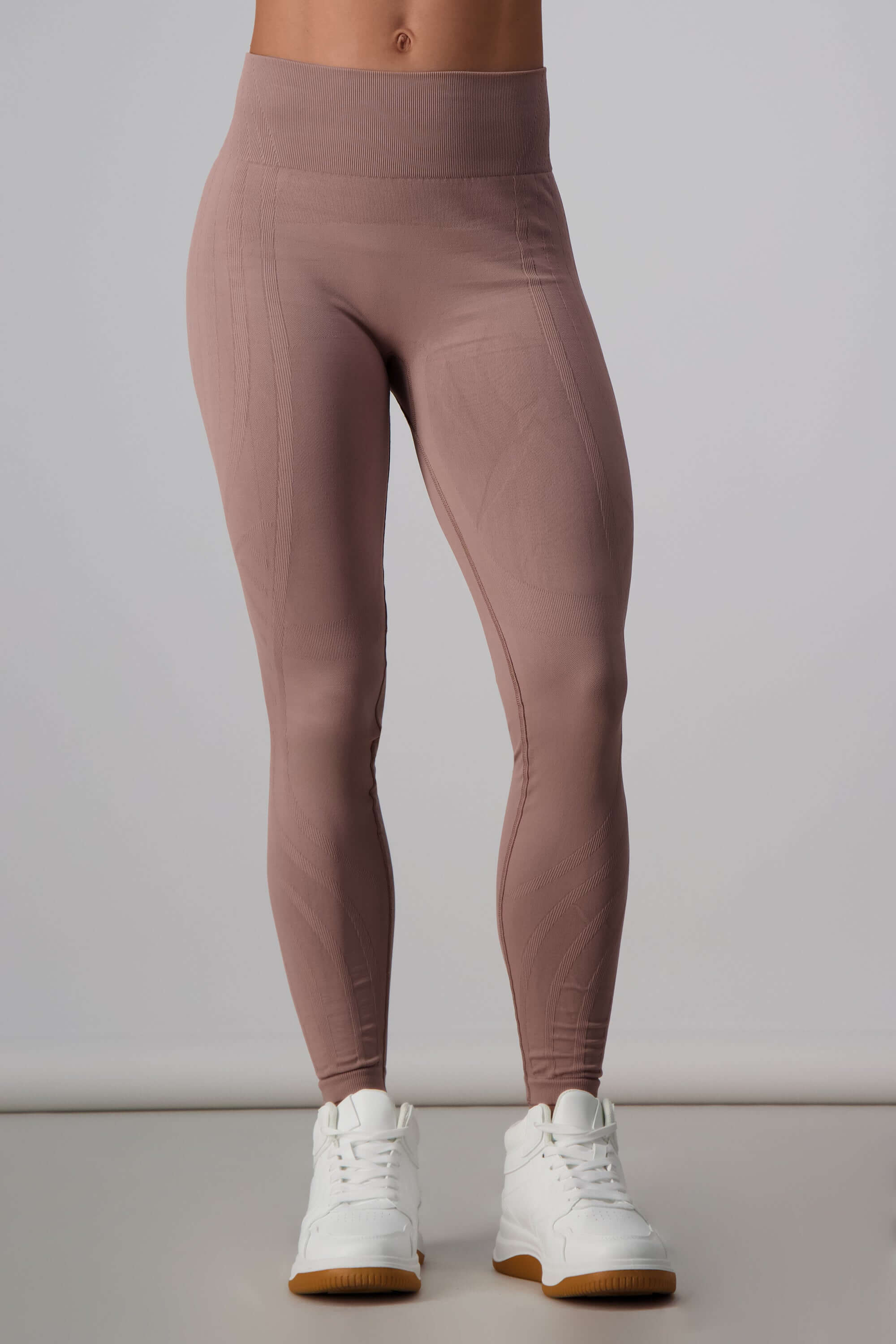 Leggin de dama deportivo ajustada - Image 4