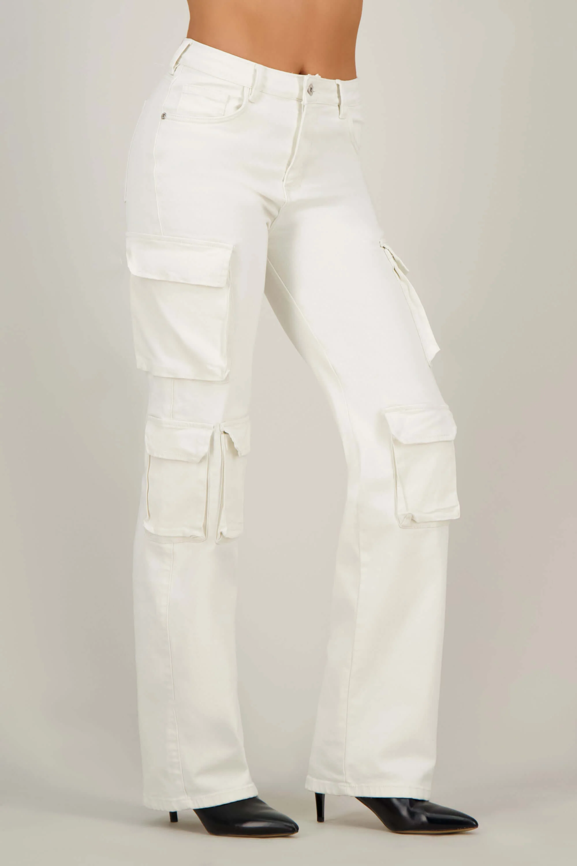 Pantalon de dama cargo silueta amplia - Image 5