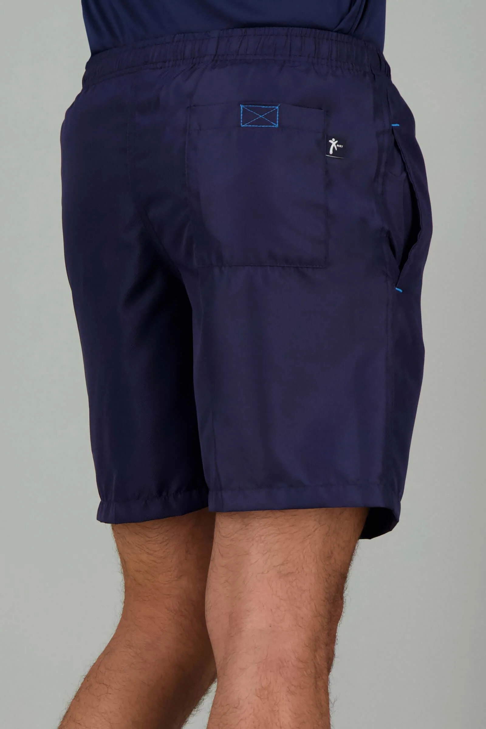 Pantaloneta de hombre deportiva amplia - Image 9