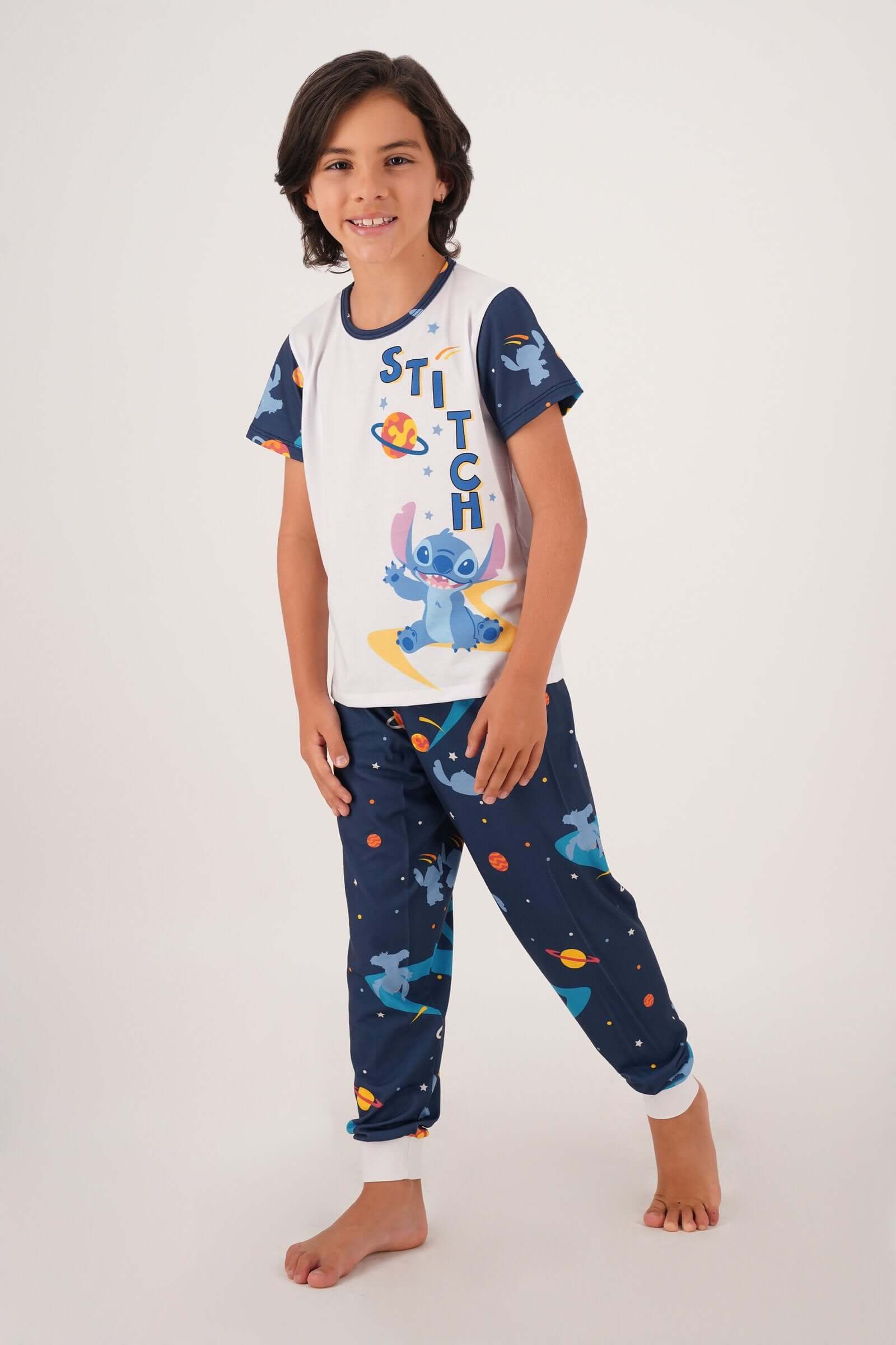Pijama de niño stitch