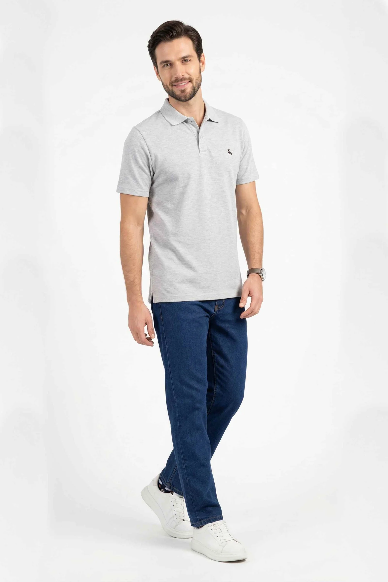 Polo de hombre básico cuello en v - Image 12